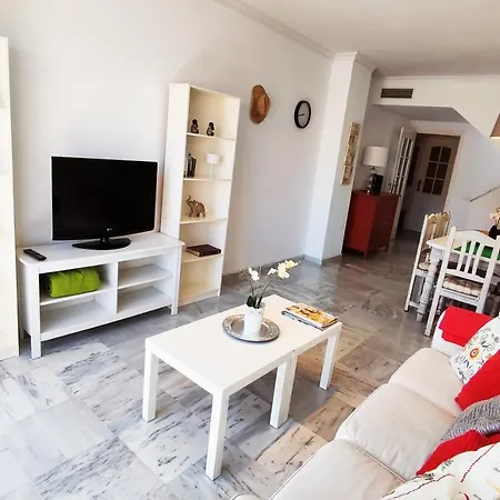 Daire 2bdr Penthouse, Terrace, Bbq, Pools And Sea View In Benalmádena