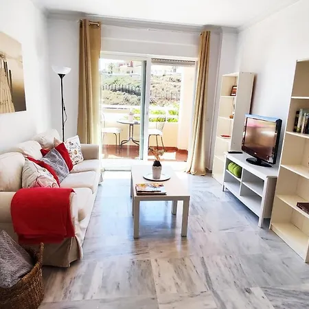 Apartman 2bdr Penthouse, Terrace, Bbq, Pools And Sea View In
